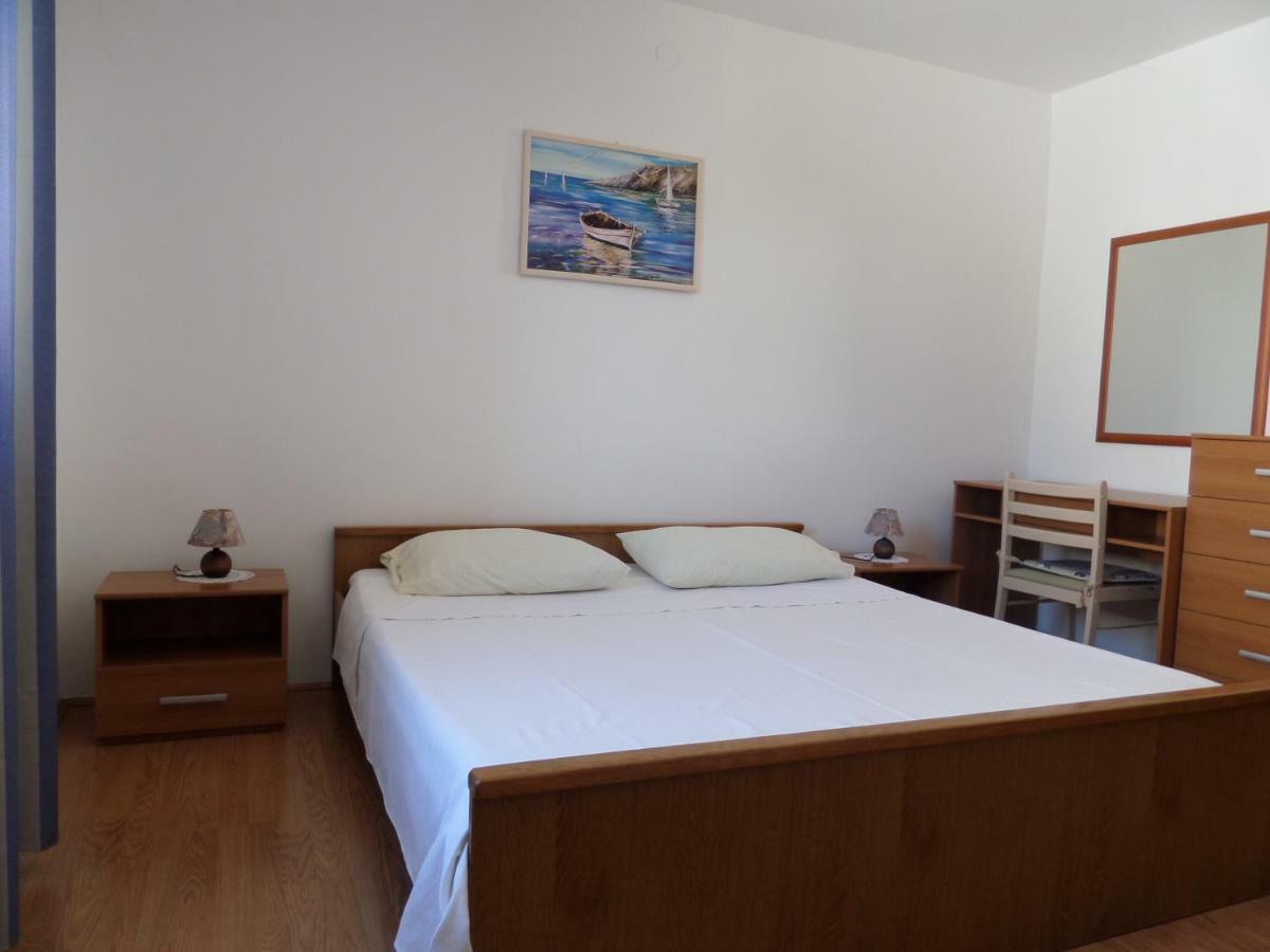 Apartmani Lili Mali Losinj Exterior photo
