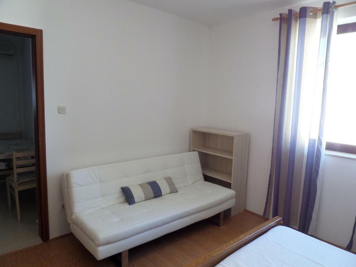 Apartmani Lili Mali Losinj Exterior photo